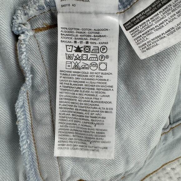 Levi's Premium Jacket Womens S Blue Light Wash Rigid Denim Trucker Retro - Picture 14 of 15